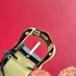 Cartier Santos-Dumont – Men's 18K Yellow Gold Automatic Watch Set with White Dial, Roman Numerals, and Integrated Bracelet - 图片 8