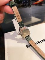 Bvlgari Serpenti – Women's Diamond-Encrusted Teardrop Watch with Black Alligator Strap and White Dial - 图片 5