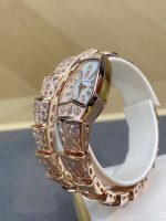 Bvlgari Serpenti – Women's Rose Gold Diamond Bracelet Watch with White Mother-of-Pearl Dial and Full Pave Setting - 图片 3