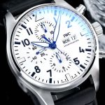 IWC Schaffhausen Pilot’s Watch Chronograph – White Dial with Blue Hands and Black Leather Strap - 图片 2