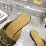 Gucci Beige Suede Loafers – Iconic Horsebit Buckle, Premium Leather, Original Box & Dust Bag - 图片 4