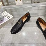 Gucci White Leather Loafers – Minimalist Design, Iconic Horsebit Buckle, Timeless Elegance, Original Box & Dust Bag - 图片 8