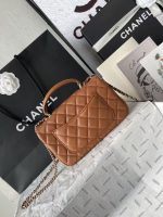 Chanel-Style Classic Flap Bag – Quilted Leather with Gold-Tone Chain & CC Log (4 Colors Available) - 图片 8