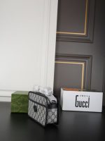 Gucci-Style Camera Bag – Black & White GG Monogram Canvas with Leather Trim & Oval Logo Patch - 图片 5