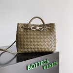 Bottega Veneta Mini Pouch Bag – Iconic Intrecciato Weave, Multi-Color Options, Leather Bucket Bag, Designer Handbag - 图片 7