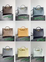 Bottega Veneta Mini Pouch Bag – Iconic Intrecciato Weave, Neutral Color Palette, Leather Tote, Designer Handbag - 图片 10