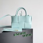 Bottega Veneta Cassette Bag – Iconic Box-Weave Design, Multi-Color Options, Leather Tote, Designer Handbag - 图片 19