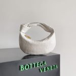 Bottega Veneta Crocodile-Embossed Knot Bag – Bold Colors, Alligator Texture, Designer Hobo, Luxury Handbag - 图片 16