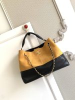 Chanel-Style Classic Hobo Bag Collection – Multi-Color Quilted Leather with Gold-Tone Chain & CC Logo - 图片 13