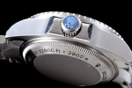 Rolex Sea-Dweller Replica Watch – Black Dial, 12800ft Depth Rating, Stainless Steel Case with Gas Escape Valve - 图片 2