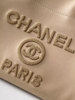 Chanel-Style Tote Bag –  Leather with Raffia Trim & Embroidered “CHANEL PARIS” Logo - 图片 9