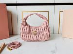 Miu Miu-Style Quilted Mini Bag – Iconic Diamond Stitching, Metallic Logo Detail, Designer Handbag with Detachable Strap in Multiple Colors - 图片 7