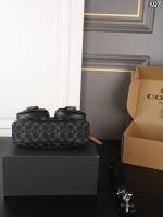 COACH Ashton Baguette 25 – Denim Canvas, Motorcycle-Style Buckles, Iconic Signature Print, Mini Crossbody Bag - 图片 4