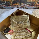 Dolce & Gabbana-Style Mini Heart Clasp Bag – Embellished Heart Lock with Chain Strap - 图片 12