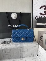 Chanel-Style Classic Flap Bag – Quilted Leather with Gold-Tone Chain & CC Log (4 Colors Available) - 图片 17