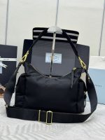 Prada-Style Leather & Nylon Tote Handbag – Minimalist Top Handle Bag with Triangular Logo – Designer-Inspired Shoulder Bag for Women - 图片 10