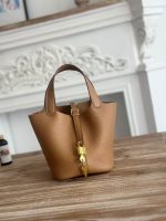 Hermès Picotin 18 Bag – 24 Color Options, Togo Leather, Iconic Clasp, Compact Bucket Style, Designer Handbag - 图片 16