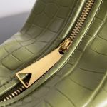 Bottega Veneta Crocodile-Embossed Knot Bag – Bold Colors, Alligator Texture, Designer Hobo, Luxury Handbag - 图片 10