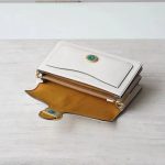 COACH C Logo Flap Bag – White Leather, Minimalist Design, Signature C Hardware, Designer Crossbody Bag - 图片 5