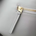 Bottega Veneta Large Intrecciato Hobo Bag – Iconic Weave, Sculptural Silhouette, Leather Tote, Designer Handbag - 图片 13