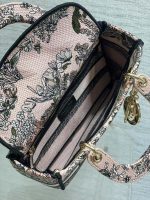 Dior Lady Dior Tote – Floral Print, Christian Dior Logo Stripe, Designer Handbag with Top Handle & Removable Strap - 图片 8