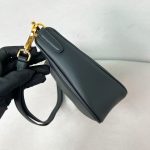 Prada-Style Leather & Nylon Tote Handbag – Minimalist Top Handle Bag with Triangular Logo – Designer-Inspired Shoulder Bag for Women - 图片 8