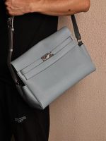 Hermès Mini Kelly 20 Bag – Men’s Edition, Crossbody Design, Togo Leather, Silver Hardware, Elegant Everyday Accessory - 图片 8