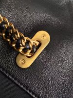 Chanel-Style Hobo Bag – Quilted Leather with Gold-Tone Chain & CC Logo - 图片 9