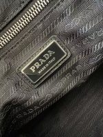 Prada-Style White Calf Leather Crossbody Bag – Embossed Triangular Logo with Buckle Strap - 图片 5