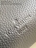 Louis Vuitton-Style Capucines Mini Bag – Black Grained Leather with Gold-Tone Hardware & Signature Lock Design (M25160) - 图片 6