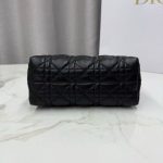 Dior Lady Dior Mini Bag – Quilted Leather, Gold-Tone Hardware, CD Clasp, Designer Tote with Removable Chain Strap - 图片 7