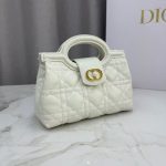 Dior Lady Dior Mini Bag – Quilted Leather, Gold-Tone Hardware, CD Clasp, Designer Tote with Removable Chain Strap - 图片 5