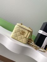 Chanel-Style Mini Box Bag – Quilted Caviar Leather with Gold-Tone Chain & CC Logo (6 Colors Available) - 图片 15