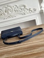 Loro Piana-Style Mini Box Bag – Premium Pebbled Leather, Iconic Lock Clasp, Designer Handbag with Detachable Strap in Multiple Colors - 图片 14