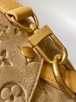Louis Vuitton-Style Mini Pochette Bag – Beige Leather with Brown Monogram Panel & Gold-Tone Hardware - 图片 10