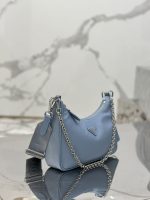 Prada-Style Leather & Nylon Tote Handbag – Minimalist Top Handle Bag with Triangular Logo – Designer-Inspired Shoulder Bag for Women - 图片 10