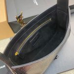 Saint Laurent-Style Tote Bag – Burgundy Quilted Leather with Metallic YSL Logo & Dual Handles – Designer-Inspired Work & Travel Bag for Women - 图片 10