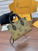 Louis Vuitton-Style Capucines Mini Bag – Beige Monogram Canvas with Brown Leather Trim & Gold-Tone Hardware - 图片 7