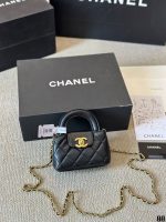 Chanel-Style Mini Flap Bag Collection – Quilted Leather with Gold-Tone Chain & Top Handle in Multiple Colors - 图片 6