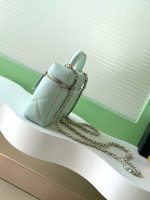 Chanel-Style Mini Box Bag – Quilted Caviar Leather with Top Handle & Gold-Tone Chain (Multi-Color Available) - 图片 10