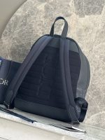 Dior Oblique Print Backpack – Iconic Monogram Canvas, Christian Dior Logo Stripe, Designer Backpack with Adjustable Straps - 图片 8