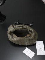 Bottega Veneta Olive Green Intrecciato Knot Bag – Iconic Weave, Artistic Handle, Leather Hobo, Designer Handbag - 图片 4