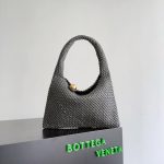 Bottega Veneta beige Intrecciato Pouch Bag – Iconic Weave, Leather Hobo, Designer Handbag