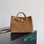 Bottega Veneta Mini Pouch Bag – Iconic Intrecciato Weave, Multi-Color Options, Leather Bucket Bag, Designer Handbag - 图片 6