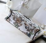 Dior Book Tote Bag – Toile de Jouy Print, Structured Canvas, Iconic Dior Design, Designer Tote with Top Handles - 图片 4