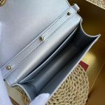 Dolce & Gabbana-Style Mini Heart Clasp Bag – Embellished Heart Lock with Chain Strap - 图片 11