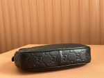 Gucci-Style Marmont Mini Moon Bag – Black Embossed GG Leather with Gold-Tone Chain Strap & Curved Silhouette - 图片 6