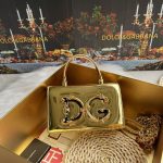 Dolce & Gabbana-Style Patent Leather Flap Bag – Ornate DG Logo Clasp - 图片 6
