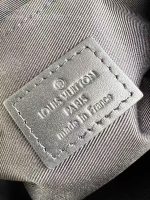 Louis Vuitton-Style Trunk Mini Bag – Black Monogram Leather with All-Black Hardware & Signature Lock Design (M11743) - 图片 7