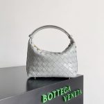 Bottega Veneta Pouch Bag – Iconic Intrecciato Weave, Multi-Color Options, Leather Hobo, Designer Handbag - 图片 13